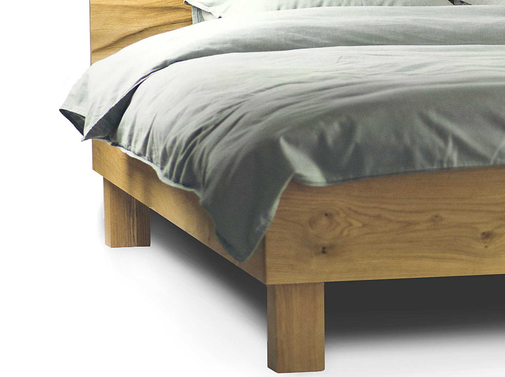Lino Bed, Oak Wood