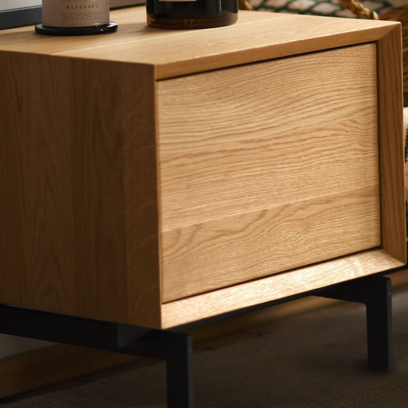 Rosto Bedside Table