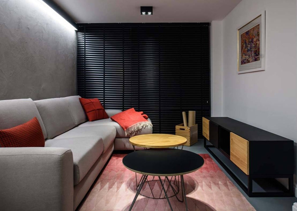 Kueve Tv Stand