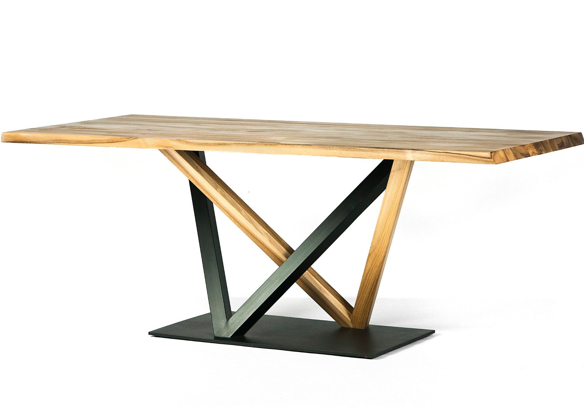 Versus Table