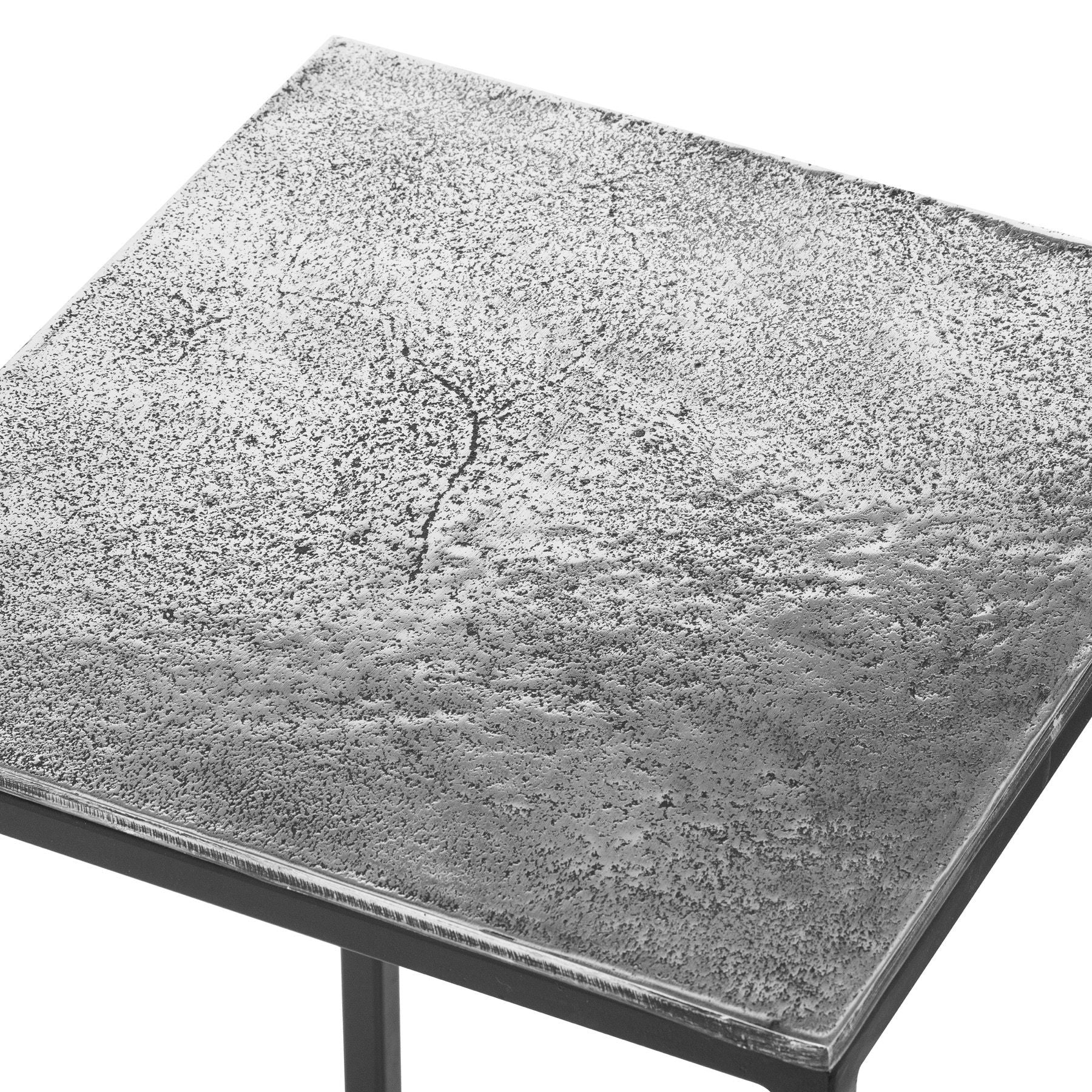 Aluminium nest of three tables