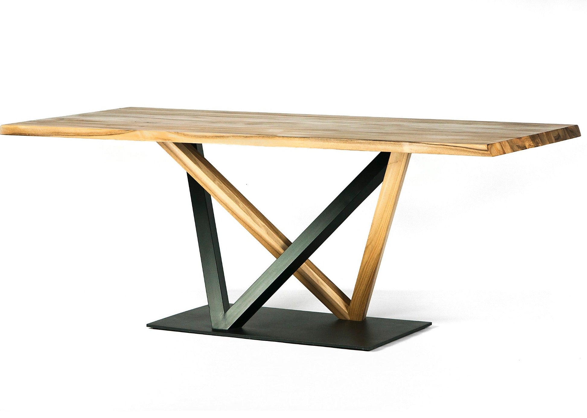 Versus Table