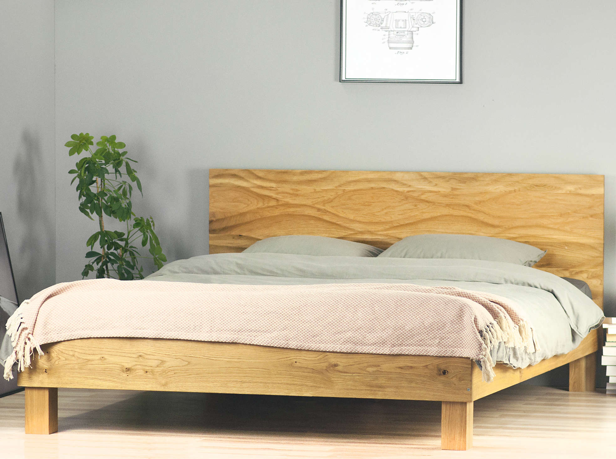 Lino Bed, Oak Wood