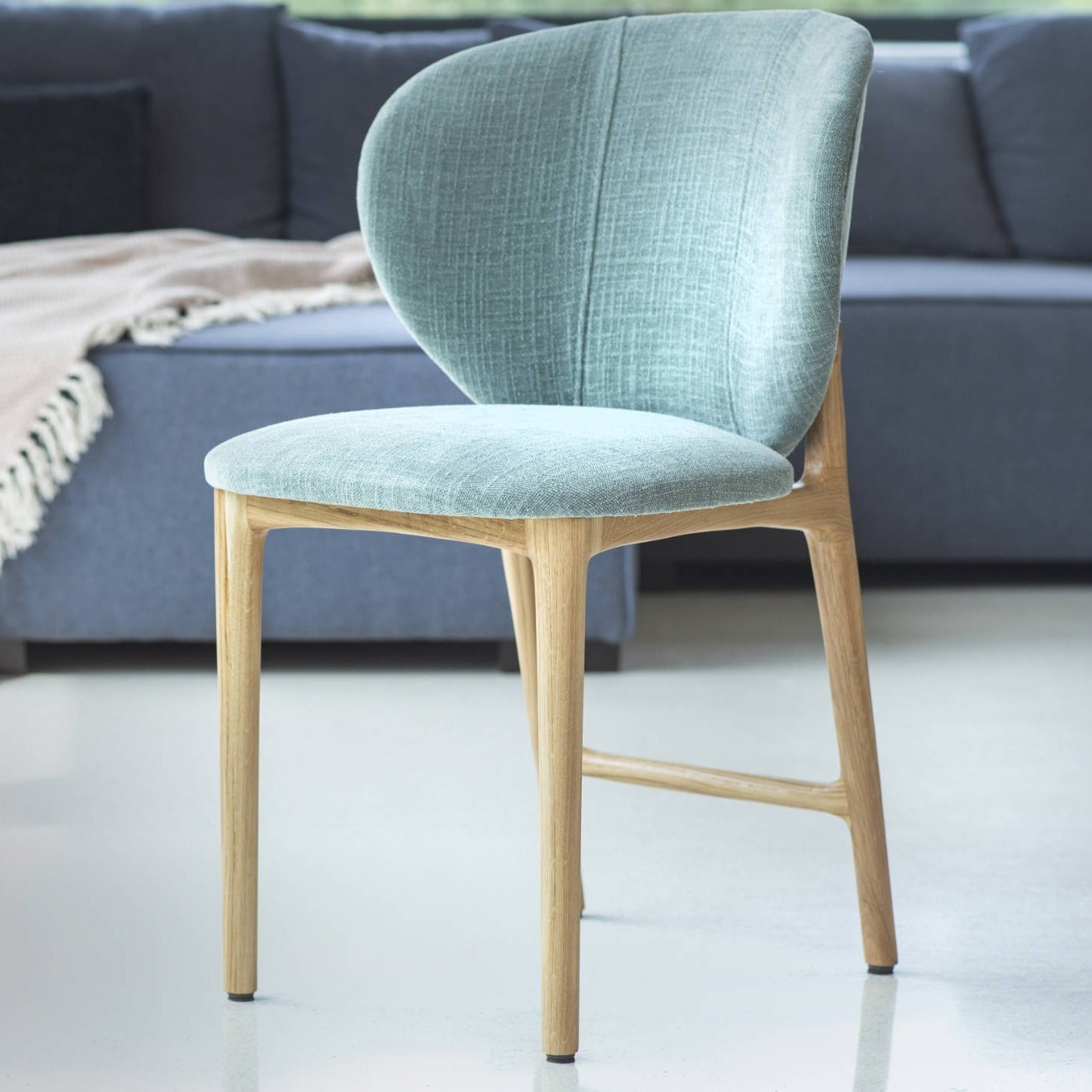 Hoya Chair
