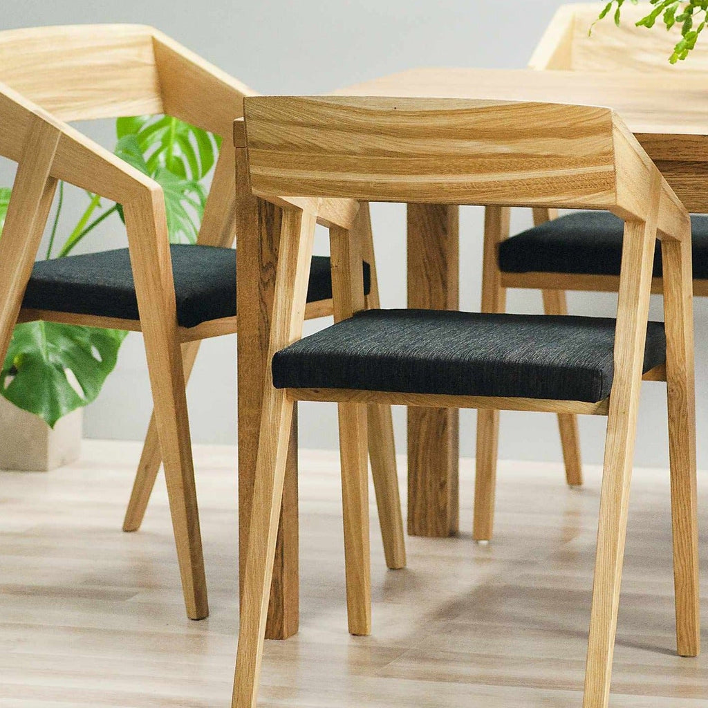 Piko Chair