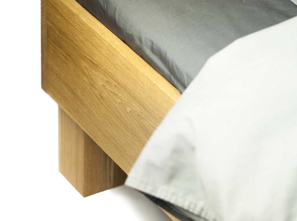Lino Bed, Oak Wood