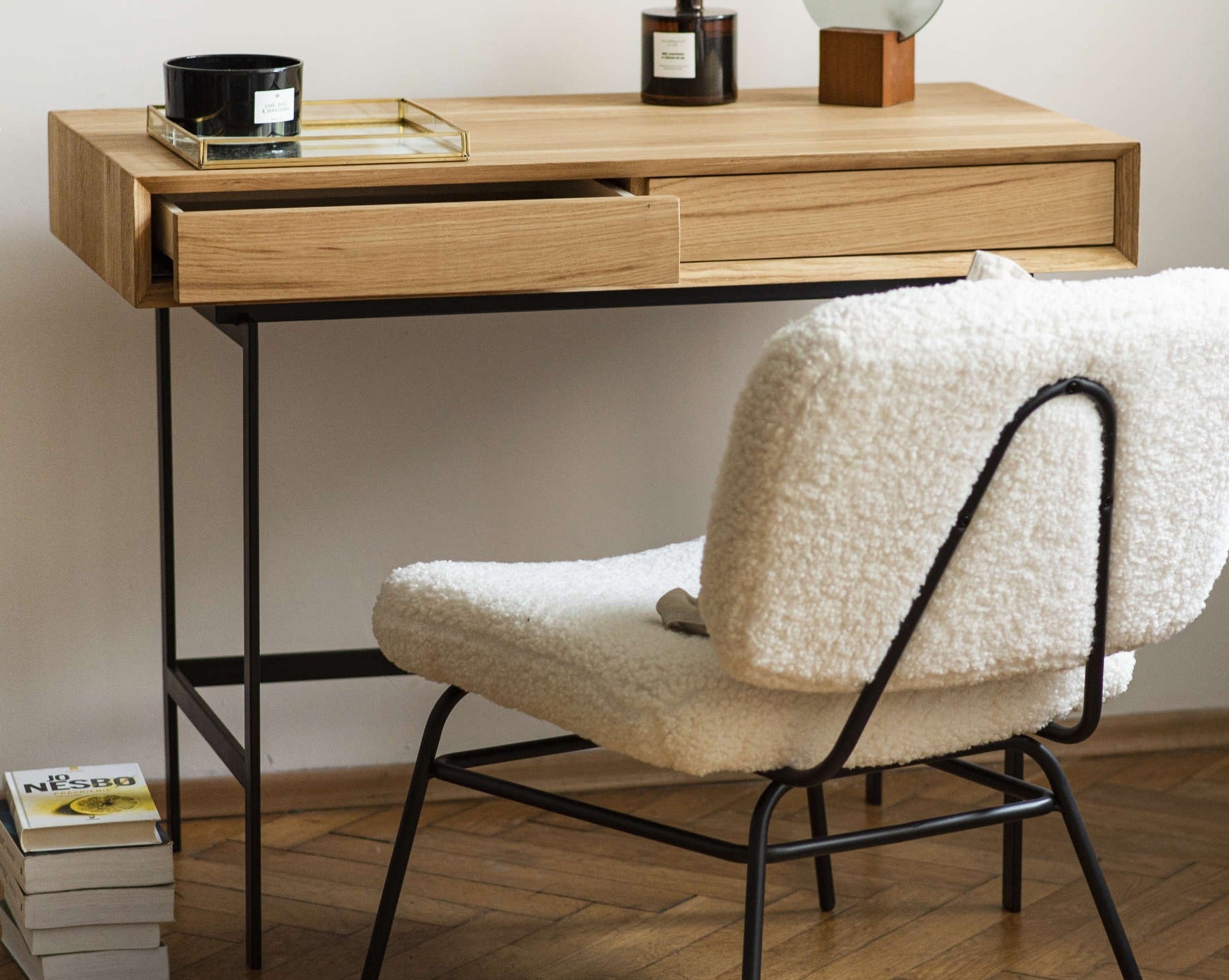 Rosto Desk