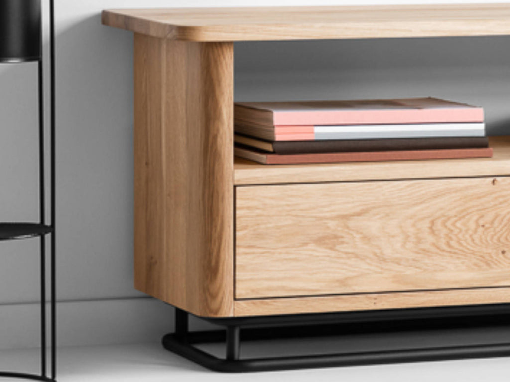 Tai Tv Stand