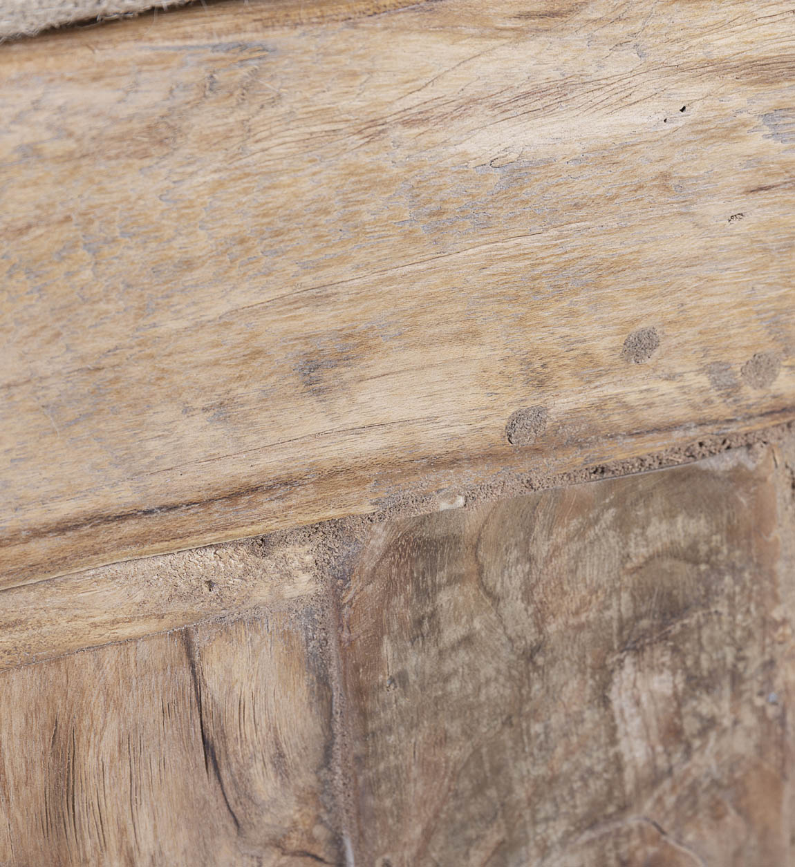 NATURAL TEAK BENCH WITH CUSHION