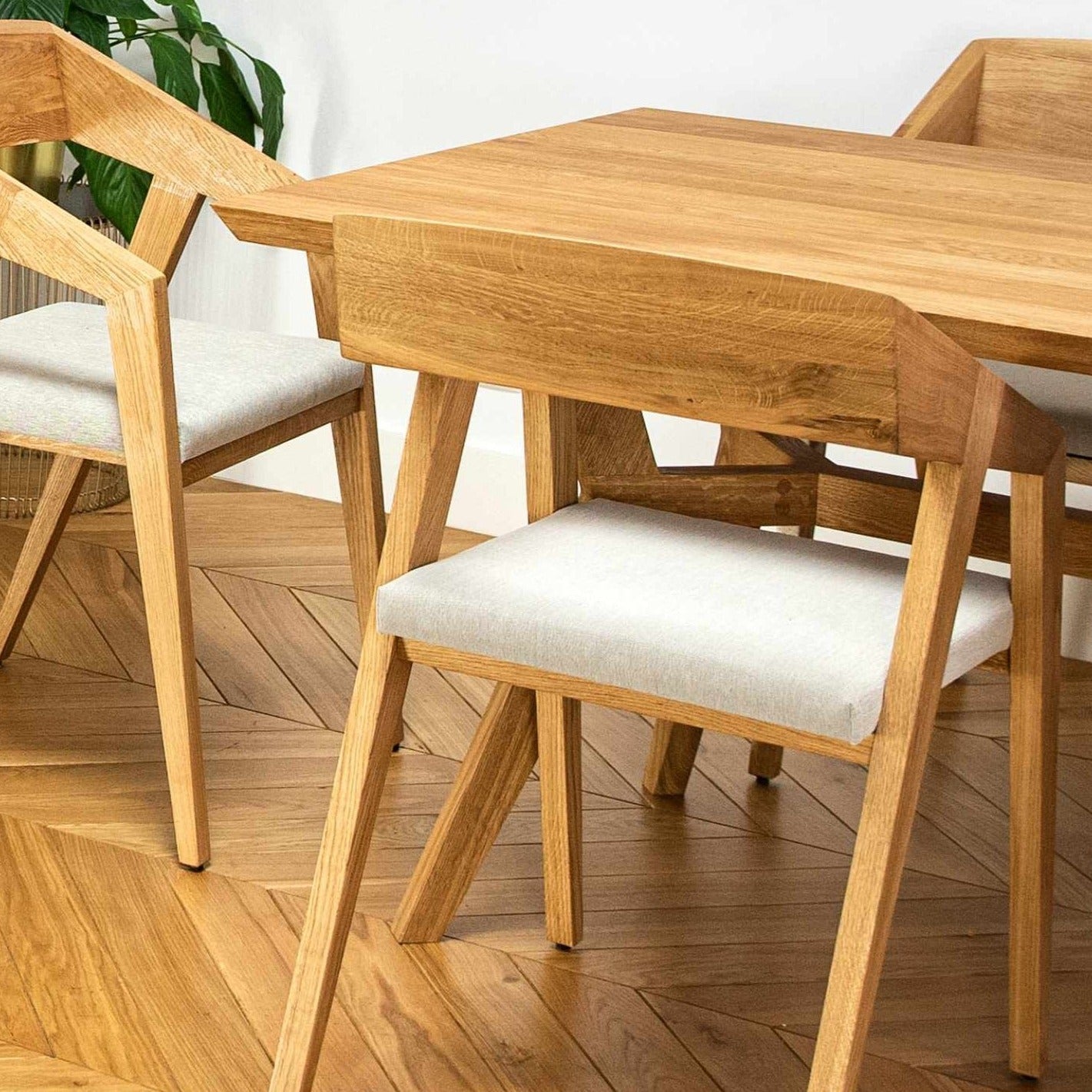 Piko Chair
