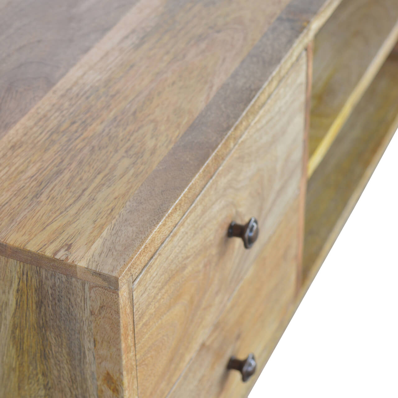 Nordic TV Stand