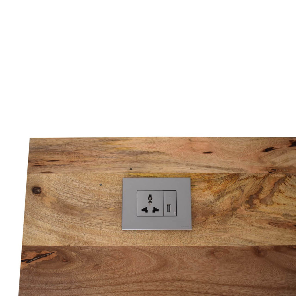 Randi Desk with Socket & USB Port