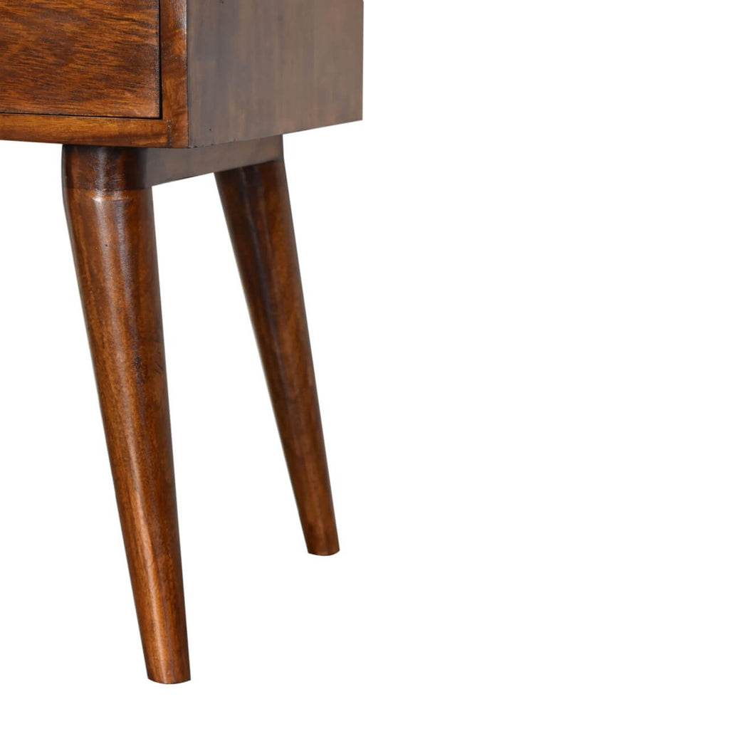 Ari Bedside, Chestnut