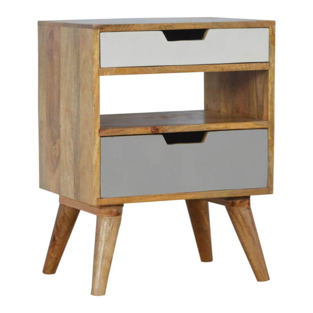 Cut-Out Gradient Bedside
