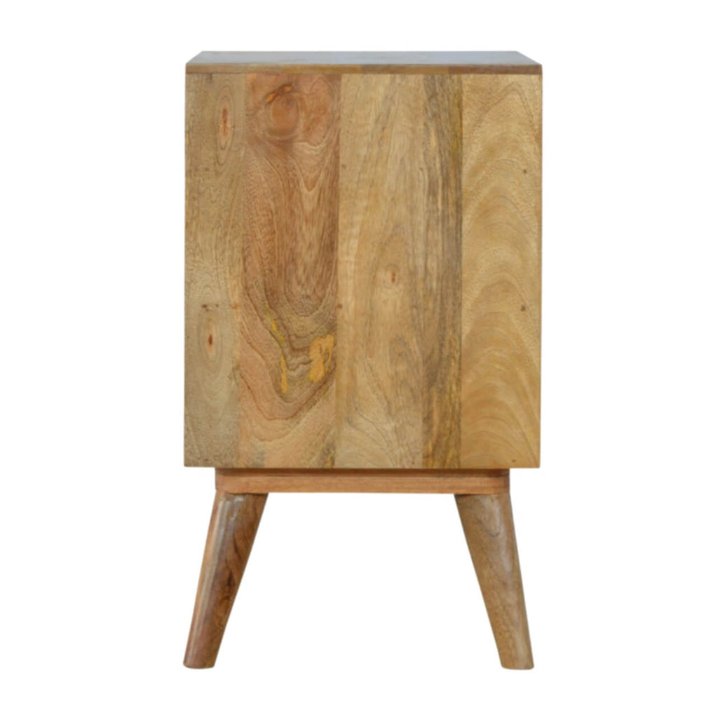 Cut-Out Gradient Bedside
