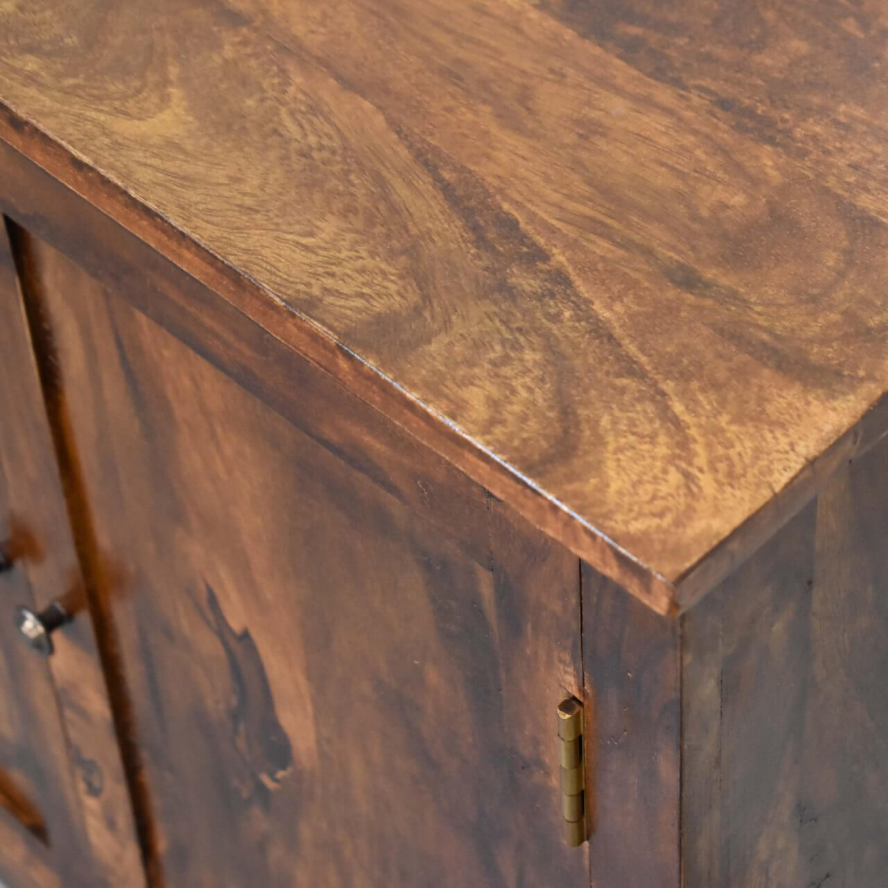 Andro Cabinet, Chestnut