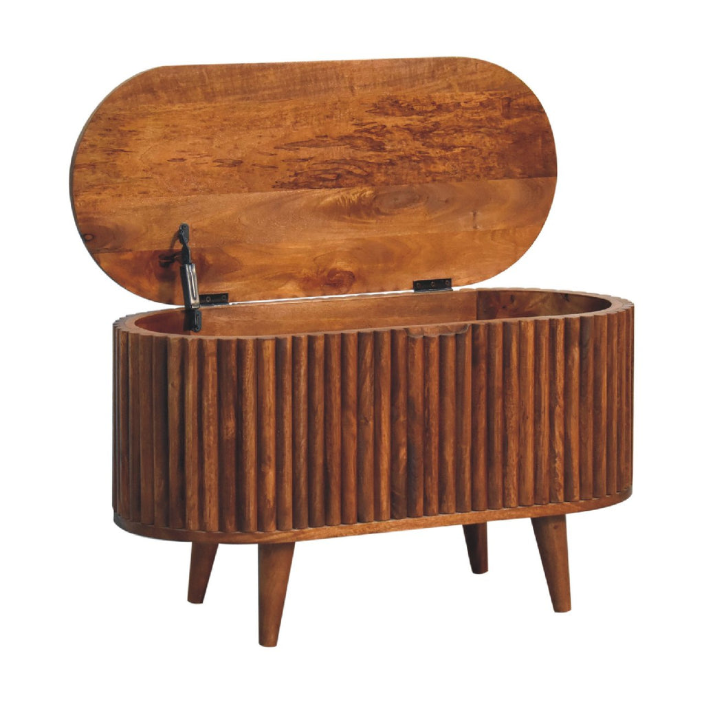 Reeve Lid Up Blanket Box, Chestnut
