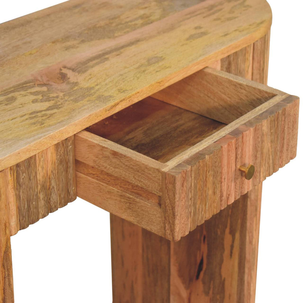 Dahiana Nordic Console Table