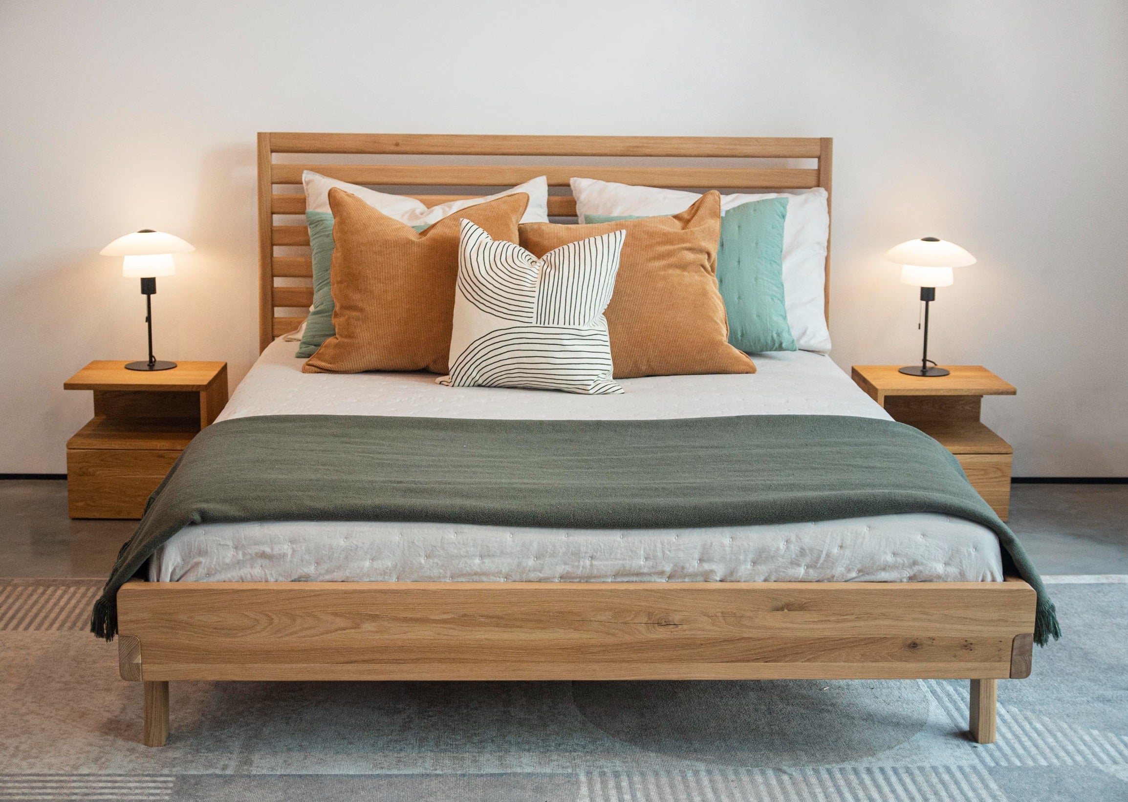 Kiko Bed, Oak Wood