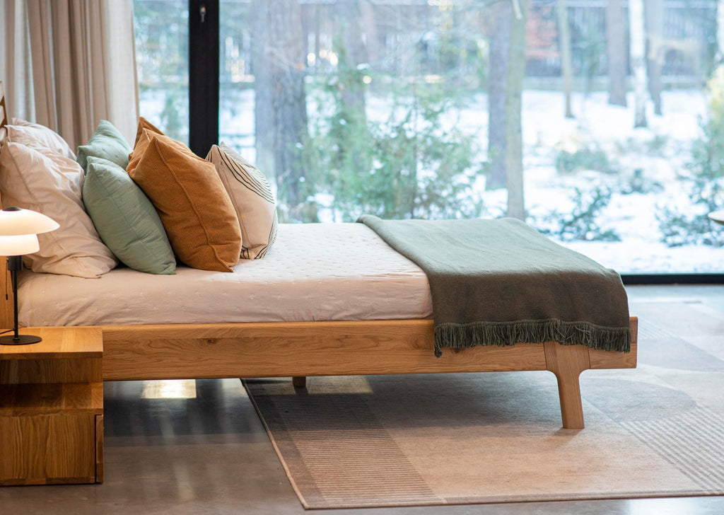 Kiko Bed, Oak Wood