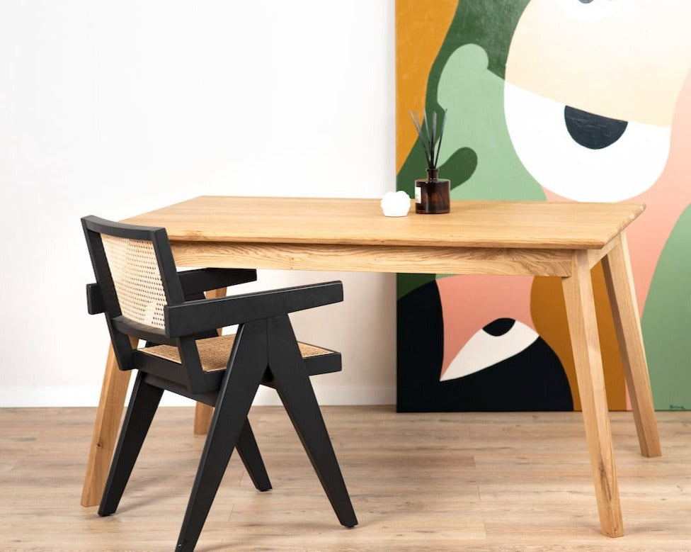 Nero Table