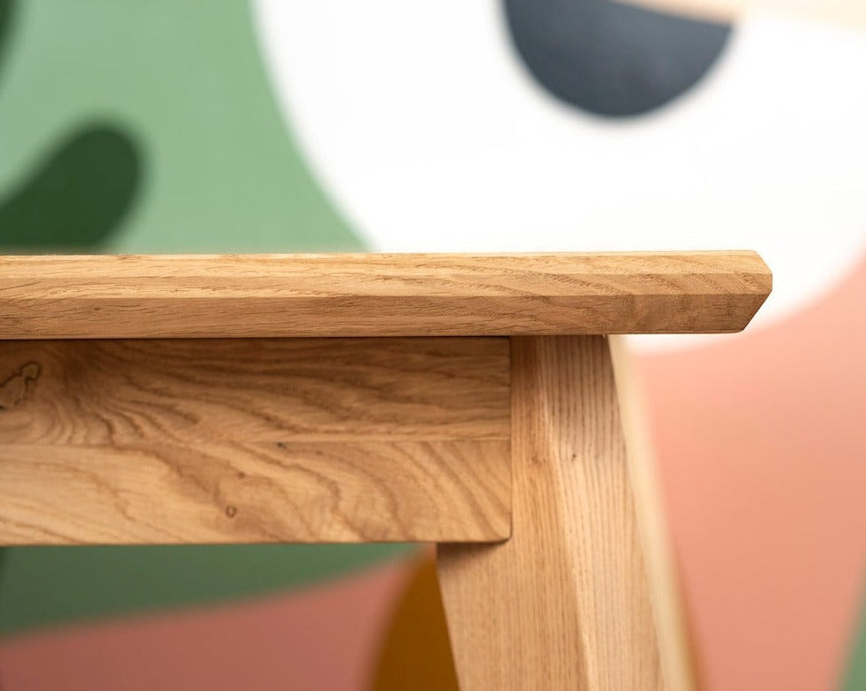 Nero Table