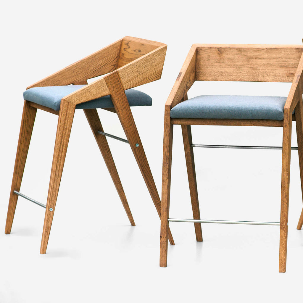 Piko Bar Stool, Oak Wood