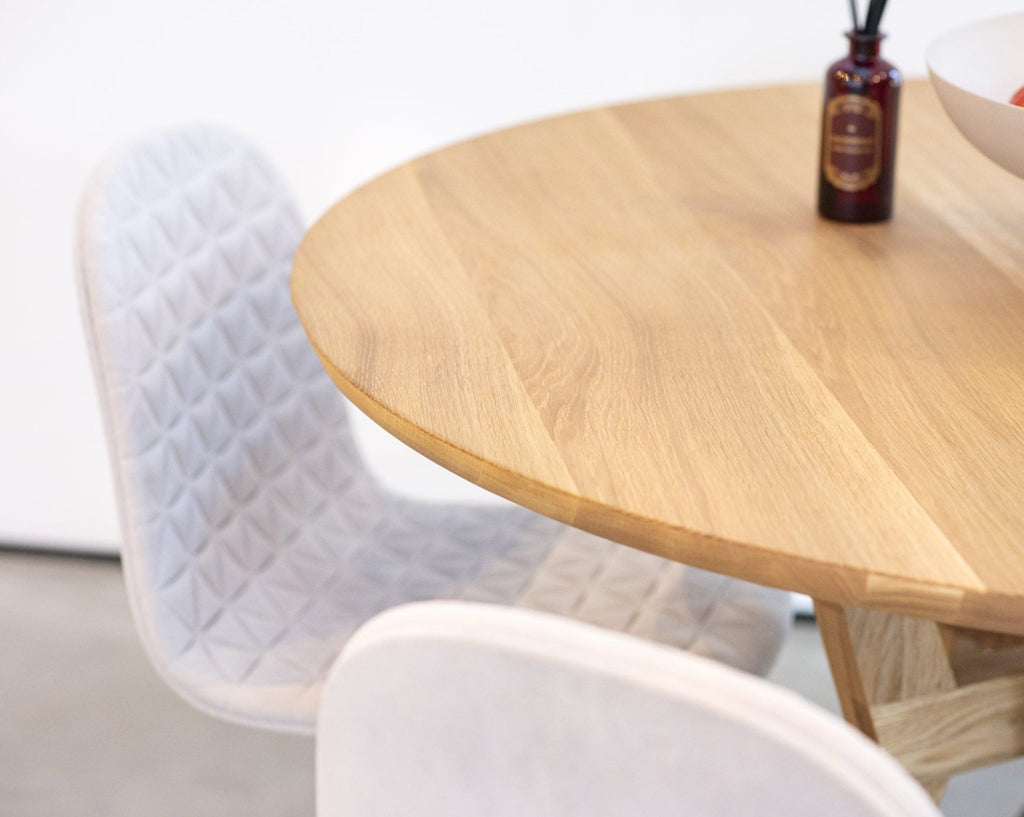 Piko Round Table