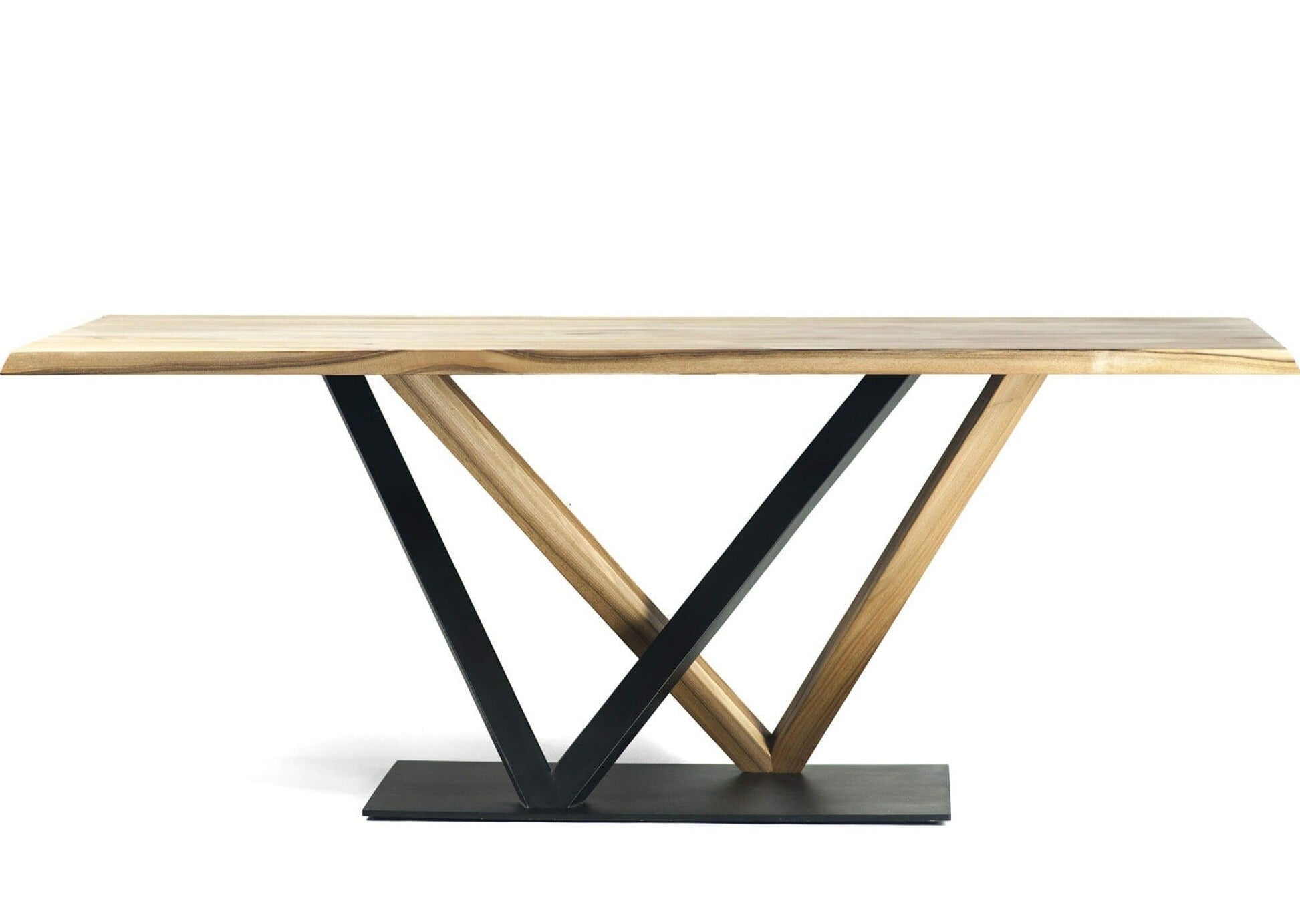 Versus Table